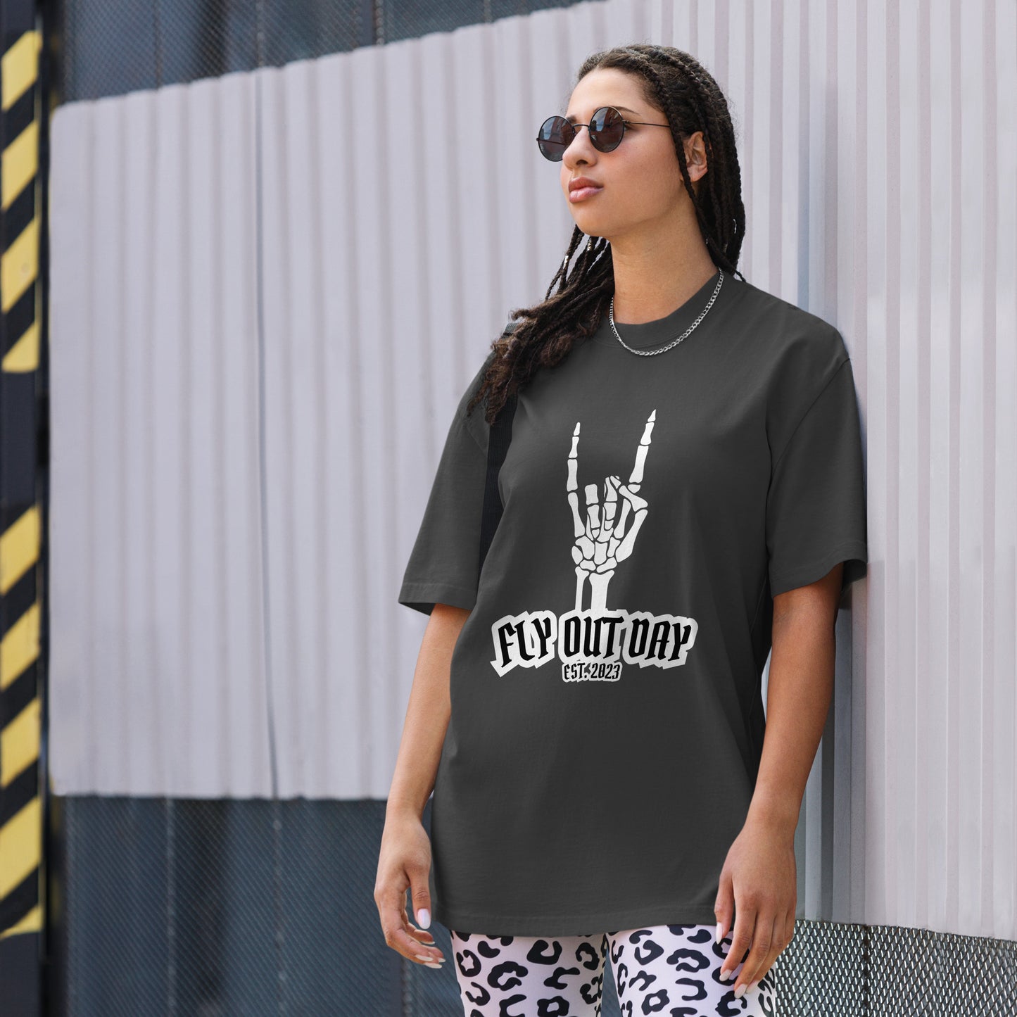 Fly Out Day - Horns Oversized T-Shirt Faded Black